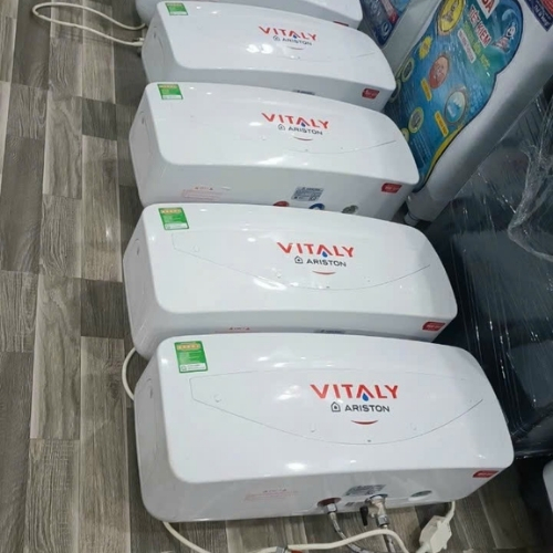 Máy nước nóng Ariston 20L mới